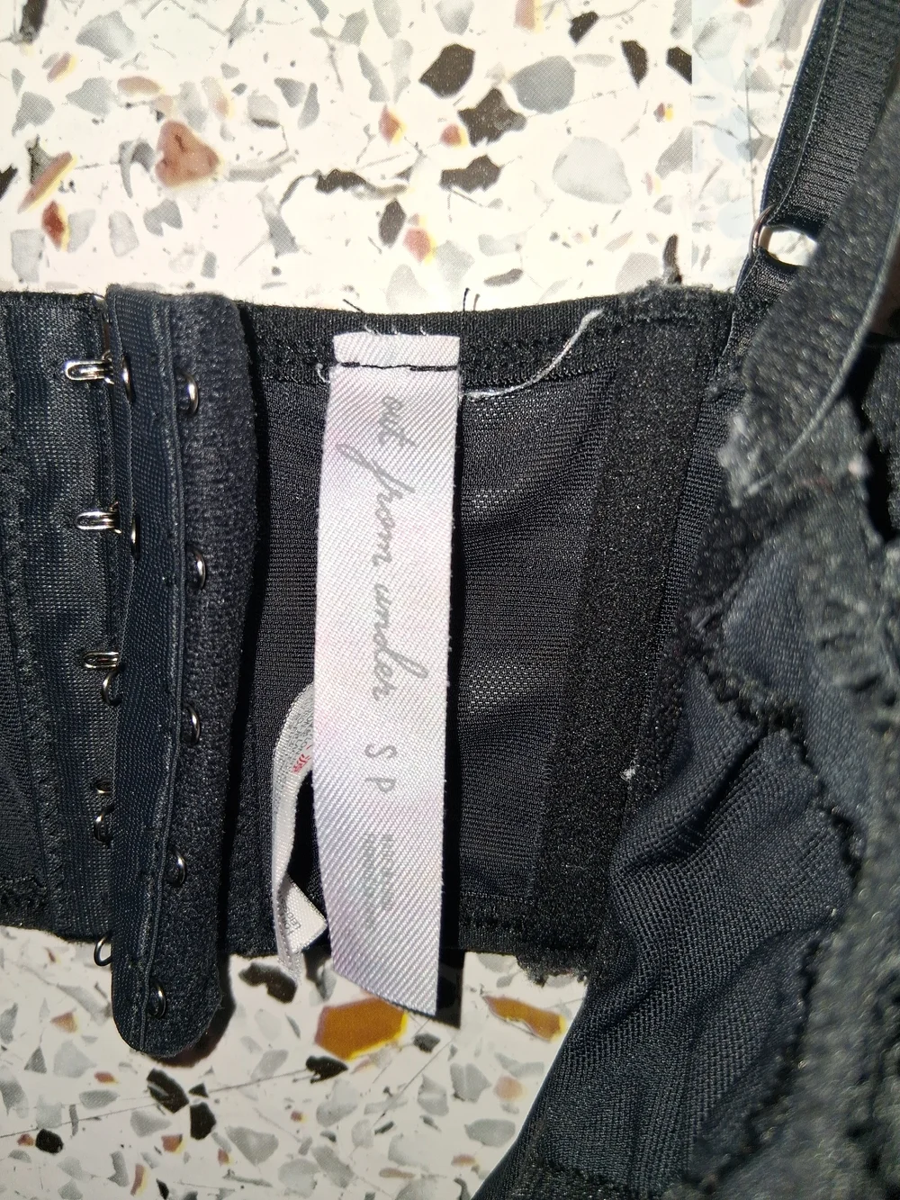 Women's Out From Under Bralette Size Small Black No Padding With Wires